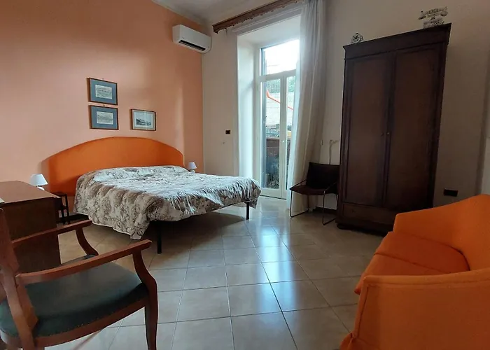 Ventottesima + Holiday home Naples